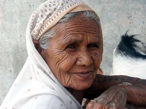 Nepali Woman. Photo by Jo Halpin Jones